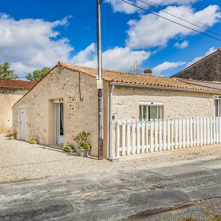 Holiday home Barrail Du Moulin *